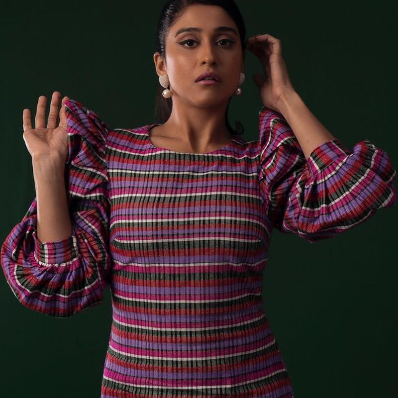 Regina cassandra new clicks viral chair