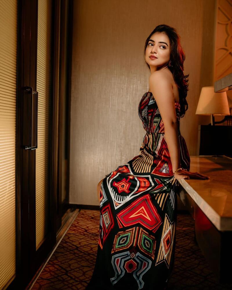 Naziriya nasim new clicks viral photo