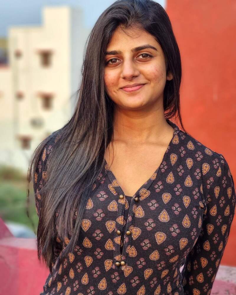 Gabriella charlton new make up clicks viral