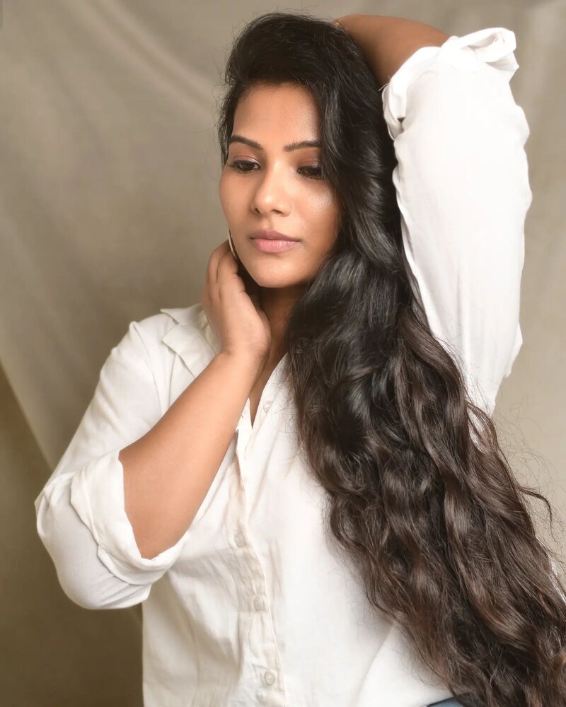 Dhivya duraisamy new clicks