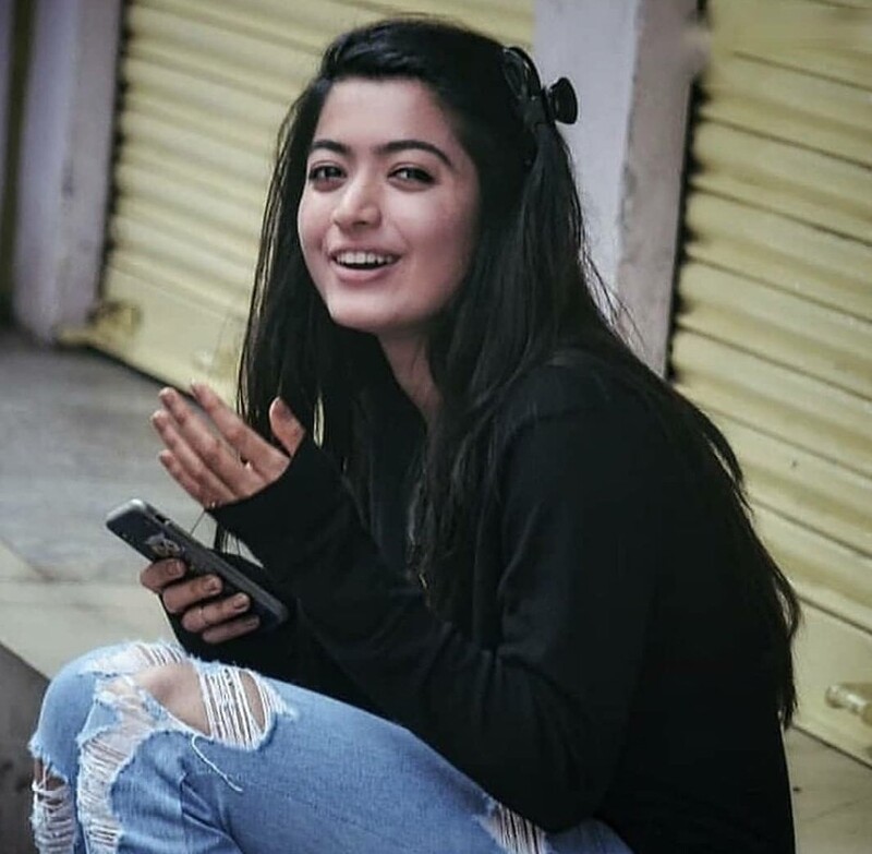 Rashmika manthanna latest hot