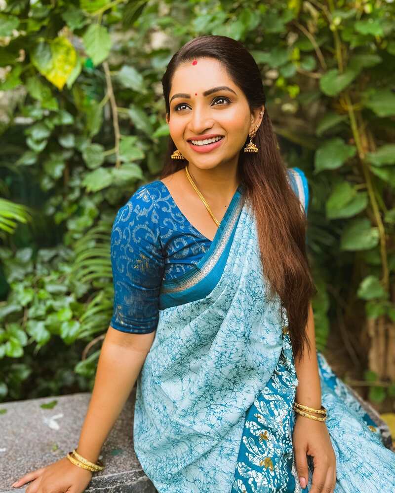 Nakshathara nagaesh new clicks