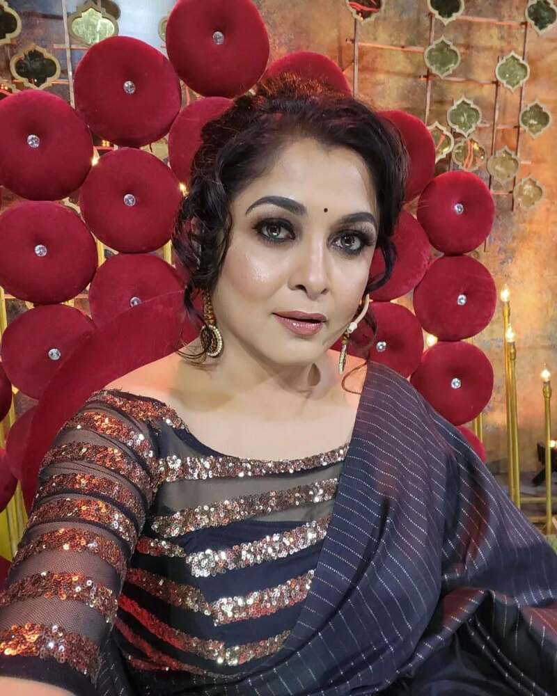 Ramya krishnan new clicks