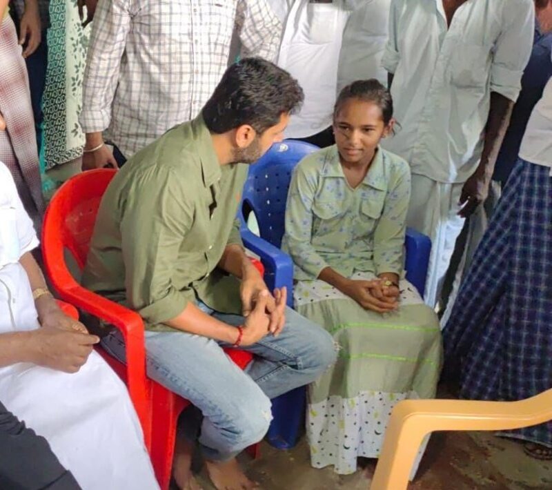 Jayam ravi helping hand