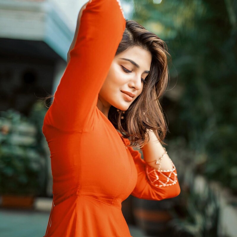 Aathmika clicks new viral