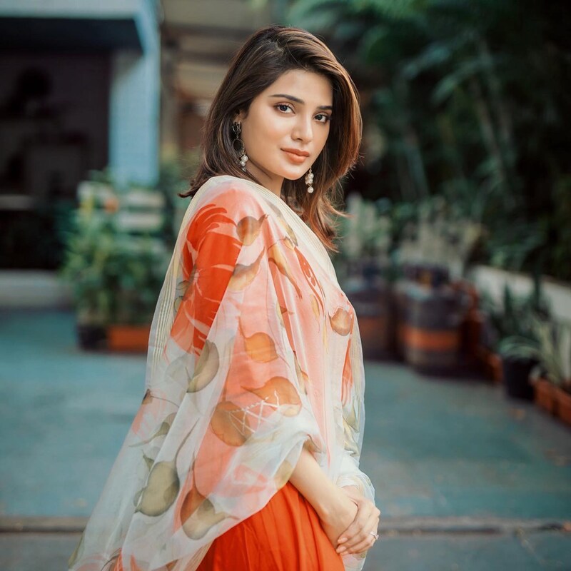 Aathmika clicks new viral