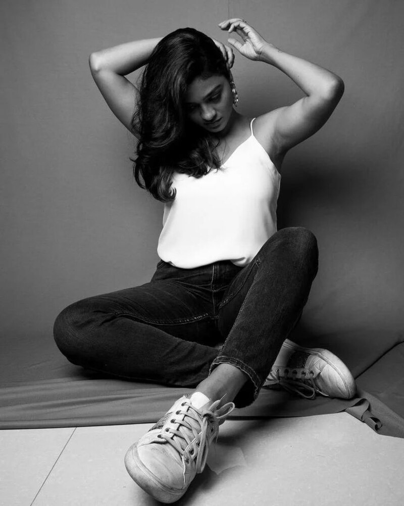 Gayathrie shankar latest photos