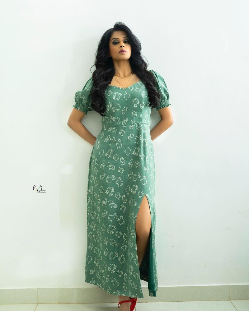 Priya mani new clicks