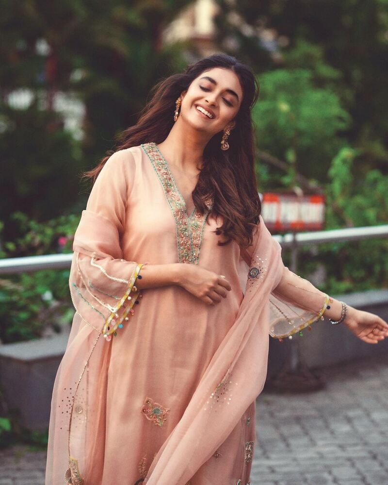 Keerthy suresh latest photos trending