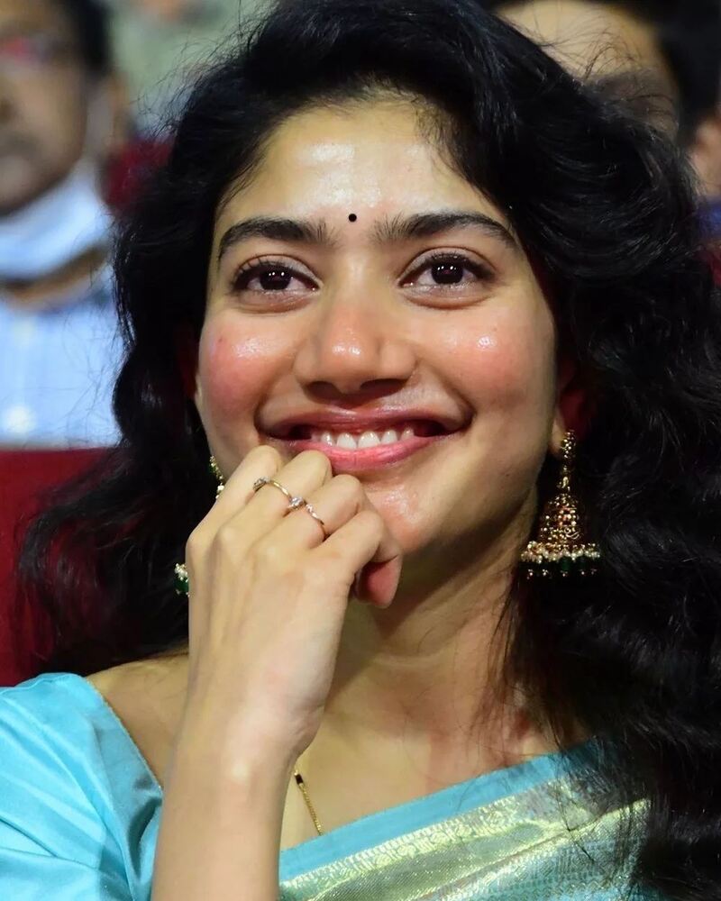 Sai pallavi new clicks