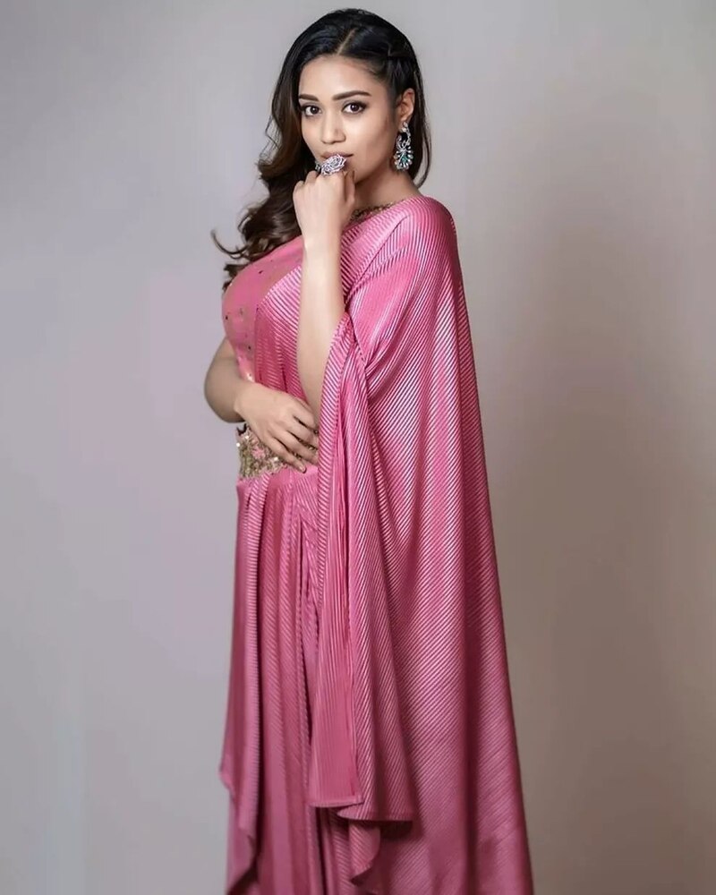 Nivetha pethuraj new clicks