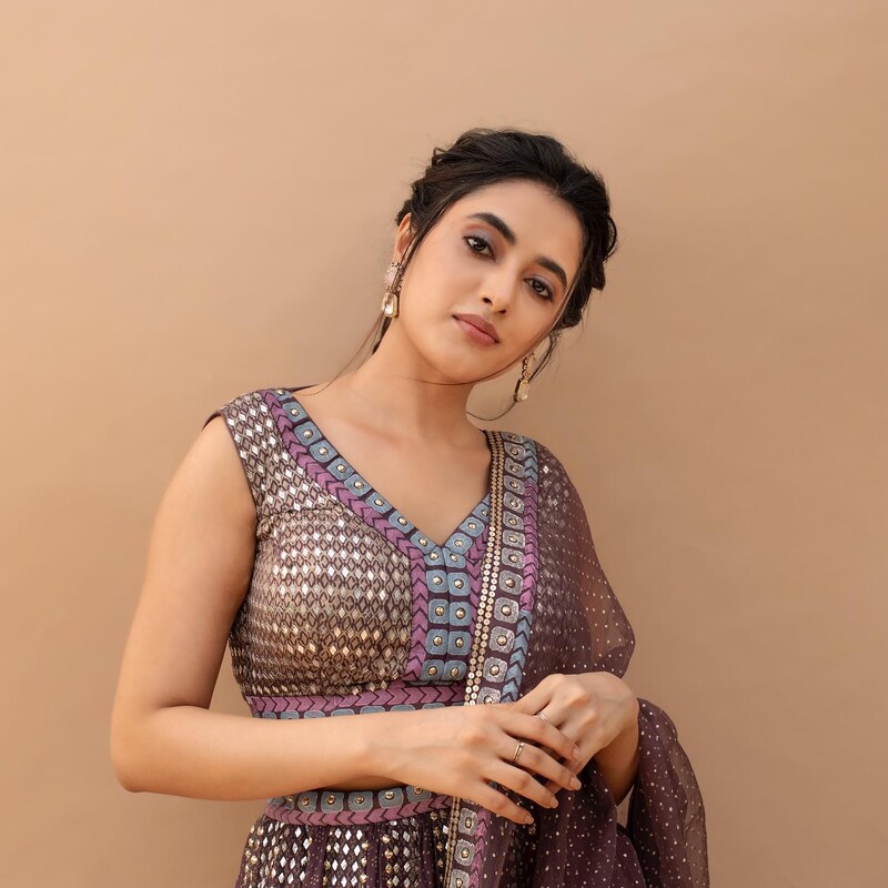 Priyankaa mohan new clicks