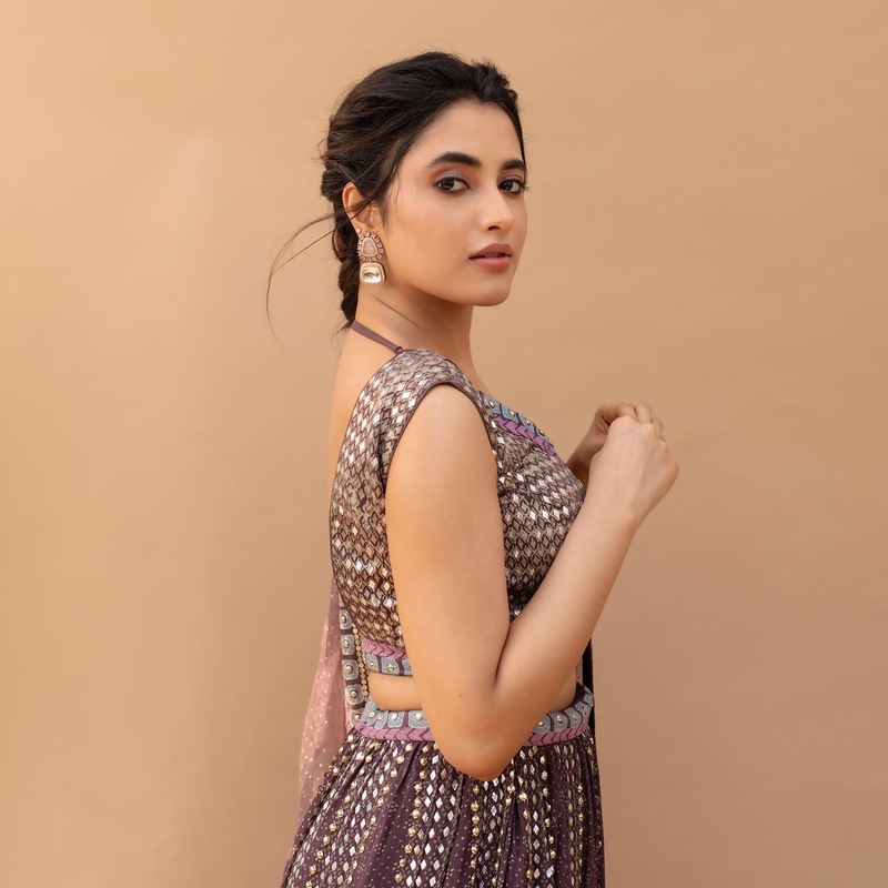 Priyankaa mohan new clicks