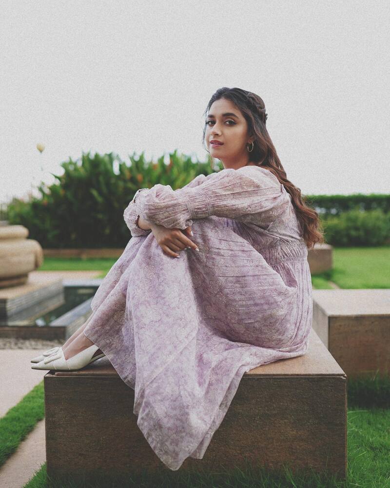 Keerthi vaashi promotions clicks