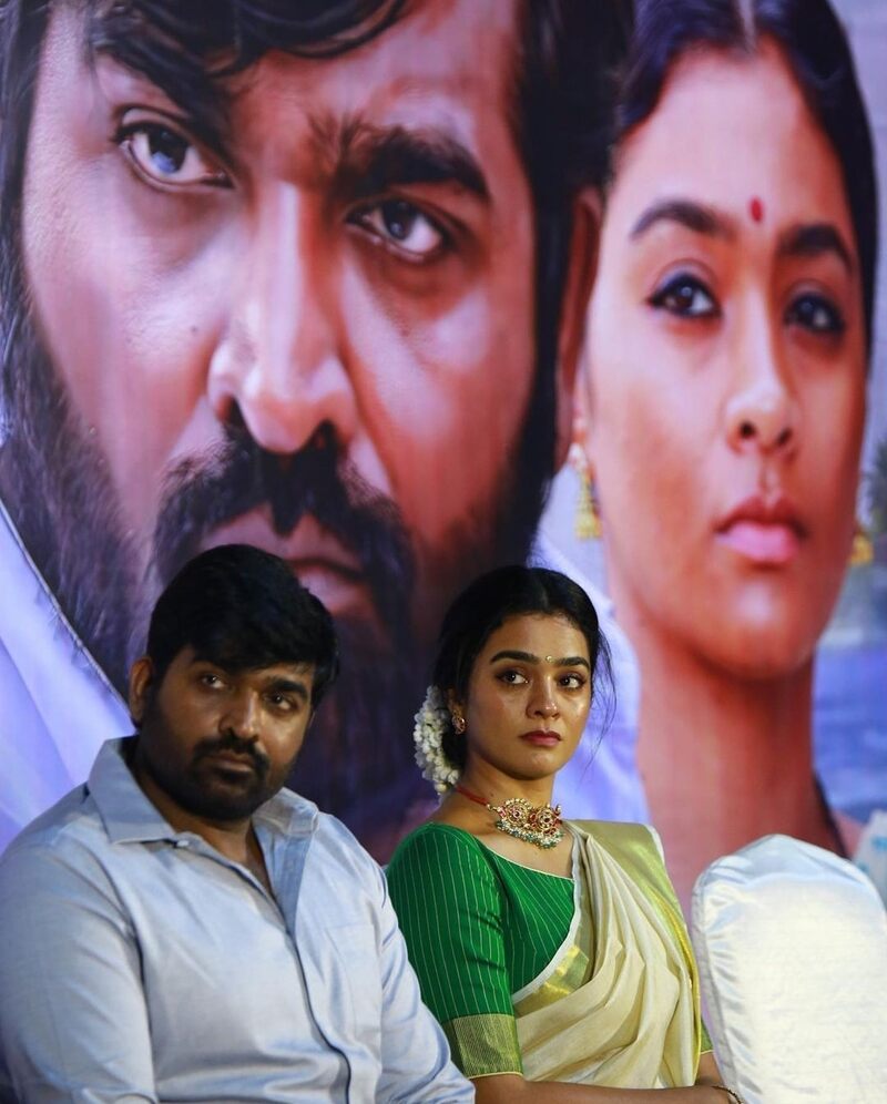 Gayathrie latest clicks viral