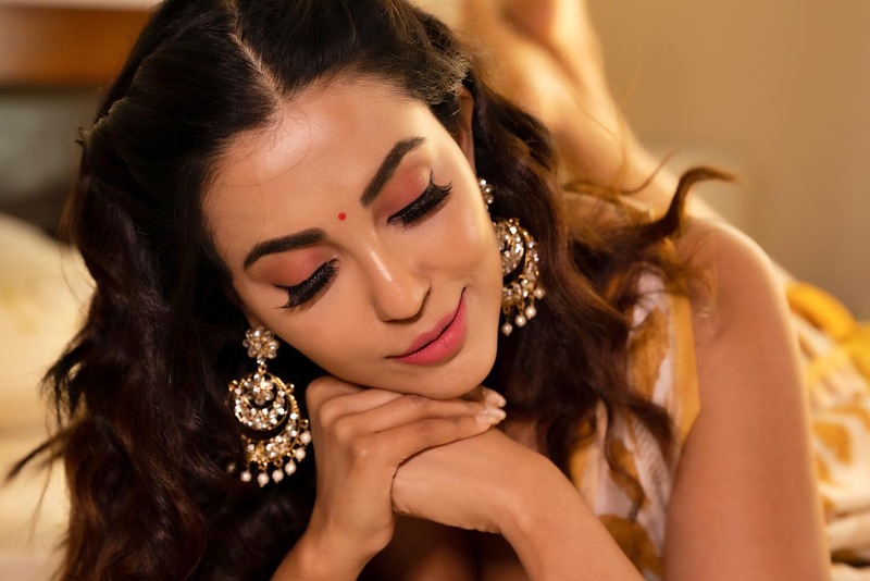 Paaru nair new bed clicks viral