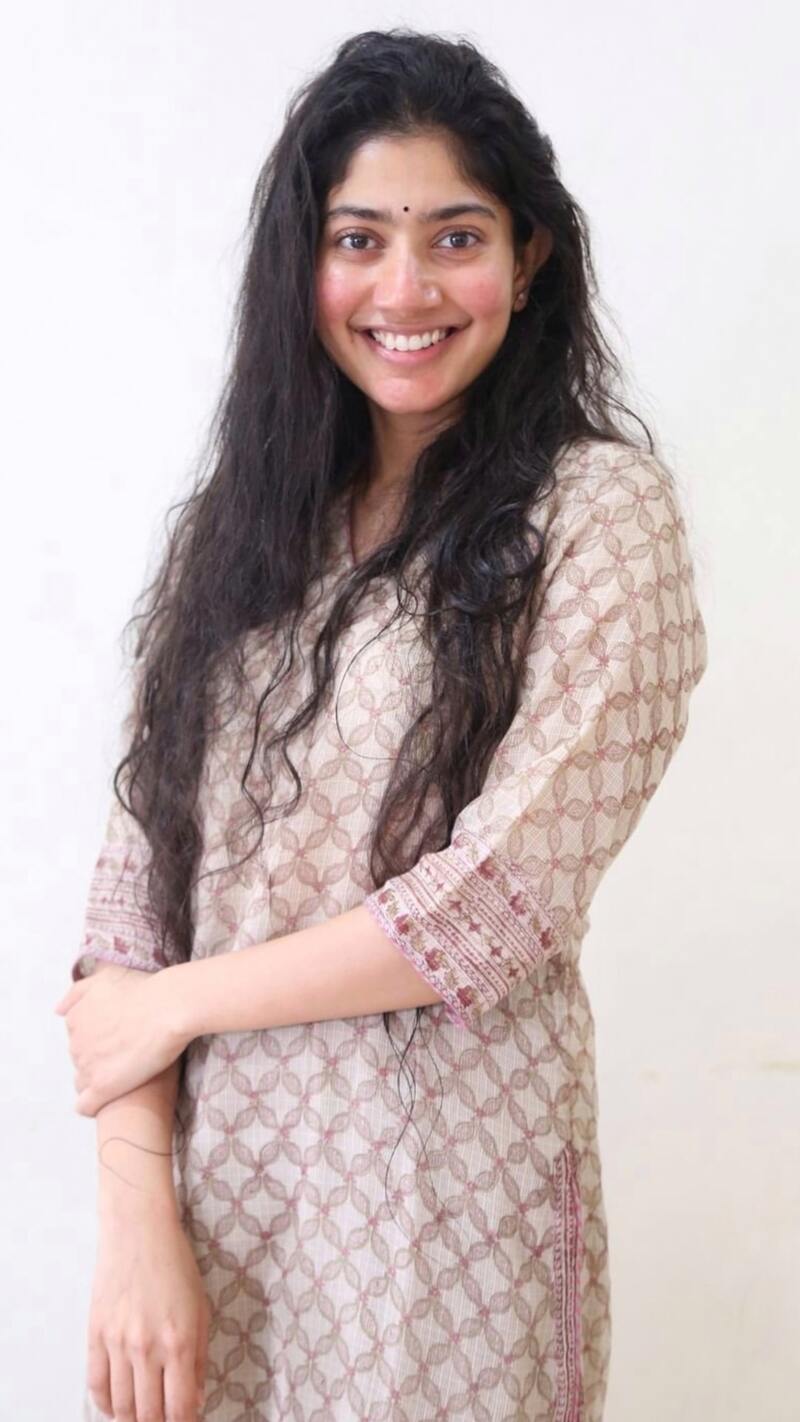 Sai pallavi casual clicks