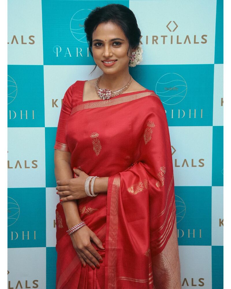 Ramya pandian new clicks