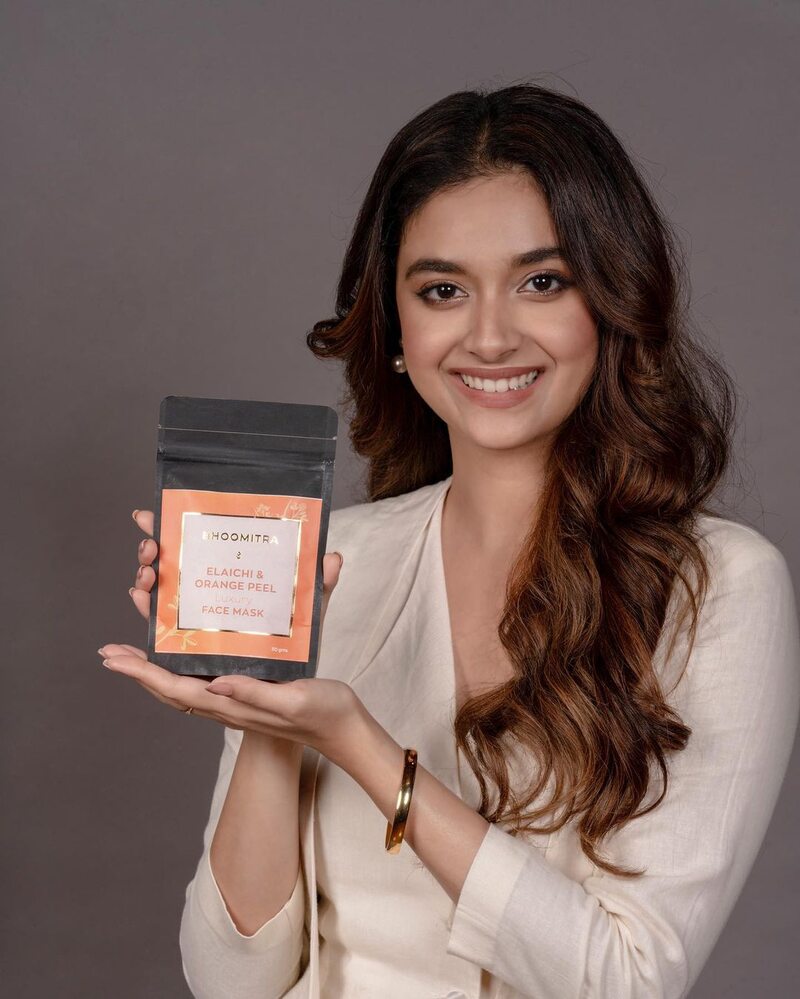 Keerthy sures new yoga video viral