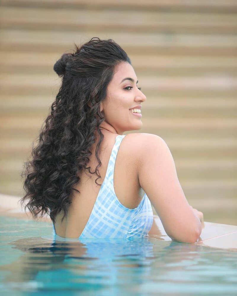 Anju kurian new pool clicks viral