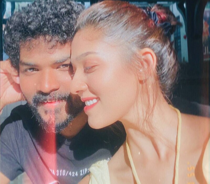 Vignesh shivan nayanthara latest clicks