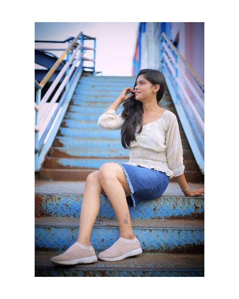 Pranika dhakshu new hot