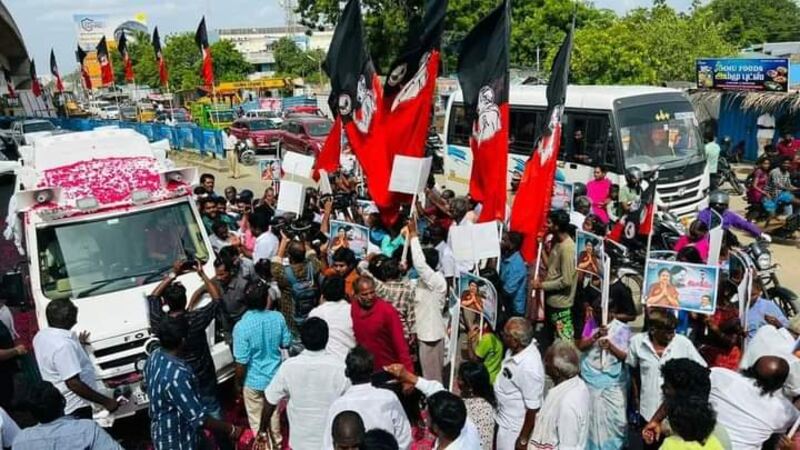 Sasikala road trip starts update