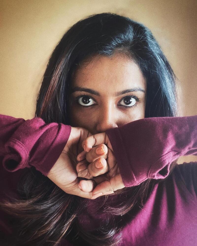 Roshini hari new clicks