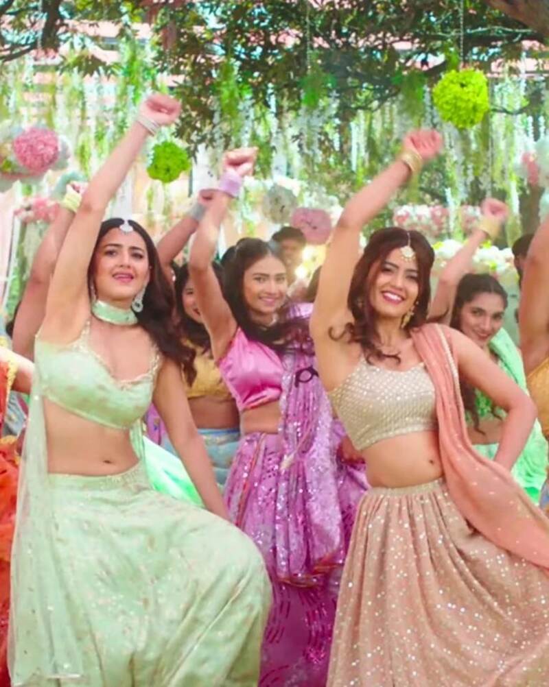 Amirtha iyer new clicks