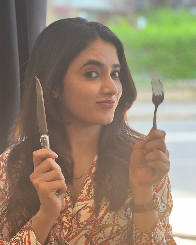 Priyanka mohan new clicks