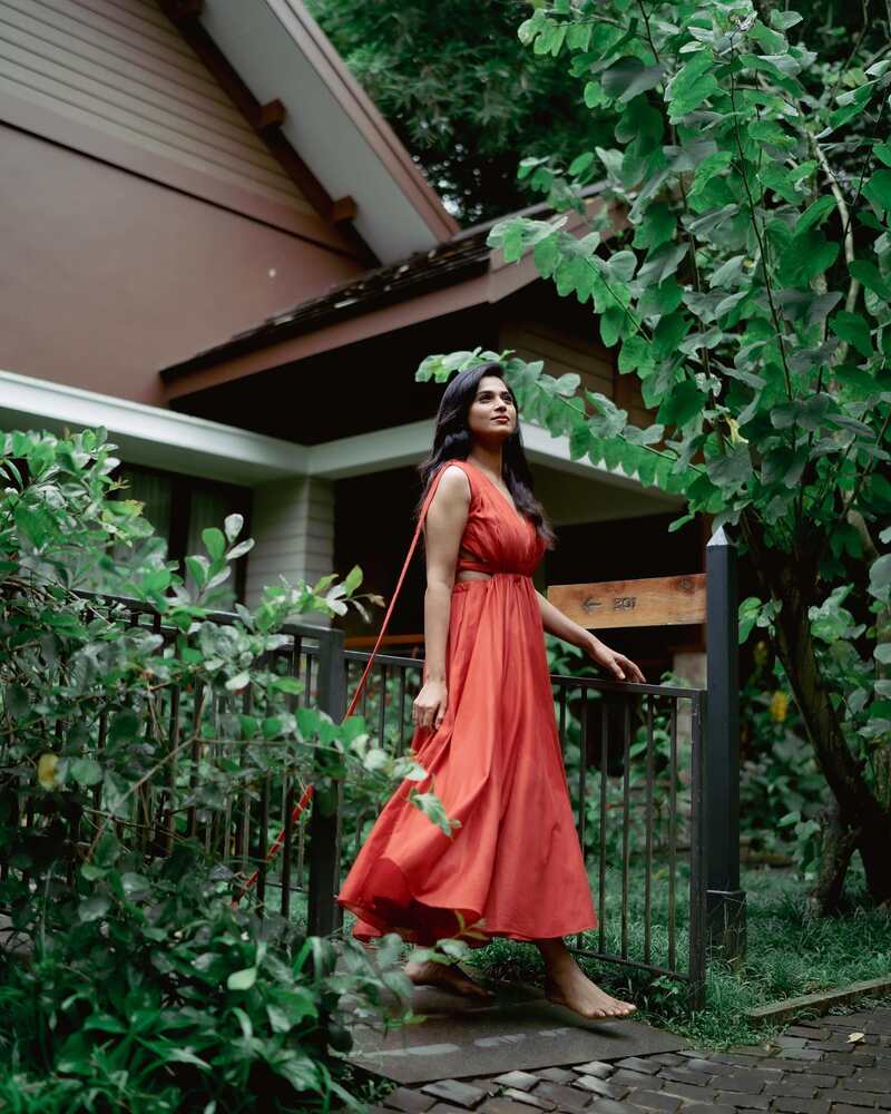 Ramya pandiyan new hot