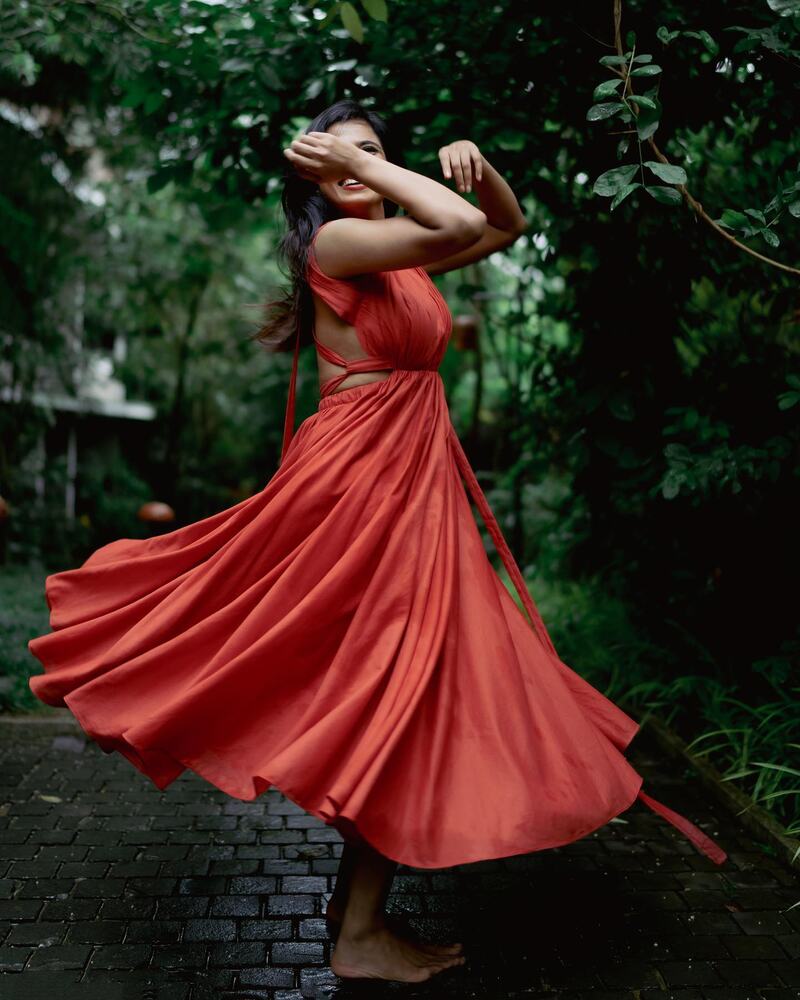 Ramya pandiyan new hot