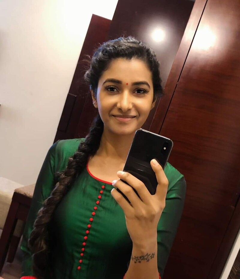 Priya bhavani shankar jebamalar photos