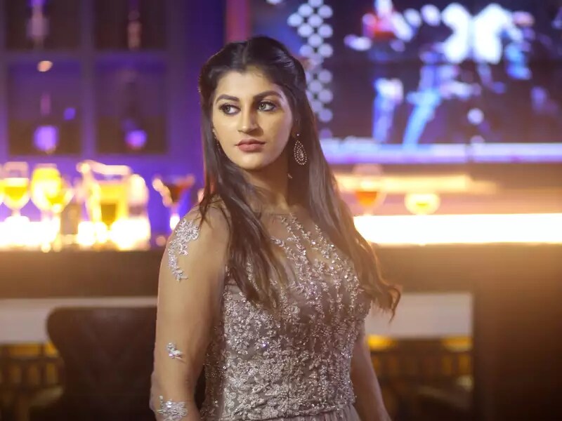 Yashika ananda about cinema threat video