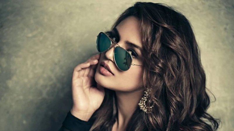 Huma qureshi recent hot