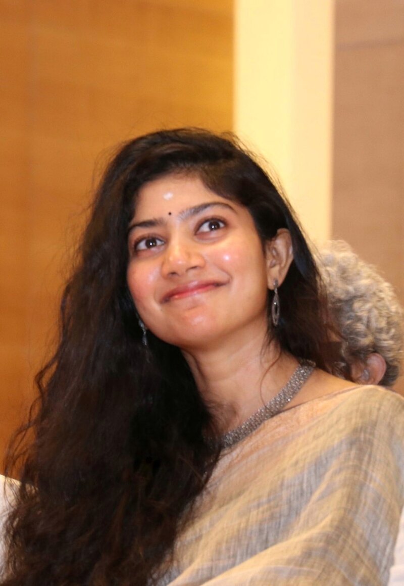 Sai pallavi latest photos viral