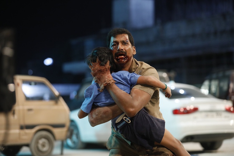 Vishal sunaina in laththi