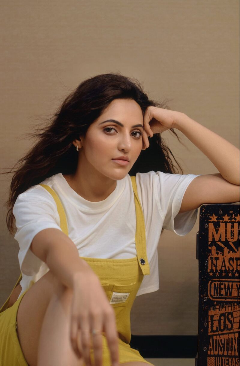 Athulya ravi recent photoshoot