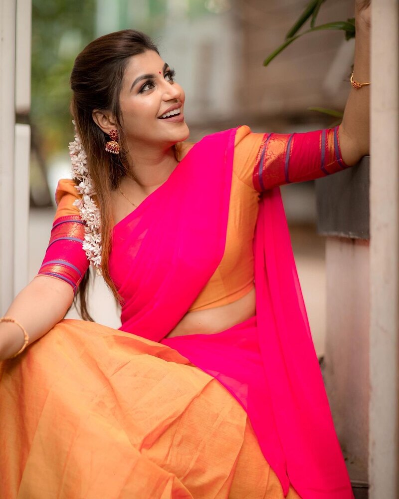 Yashika annand new hot