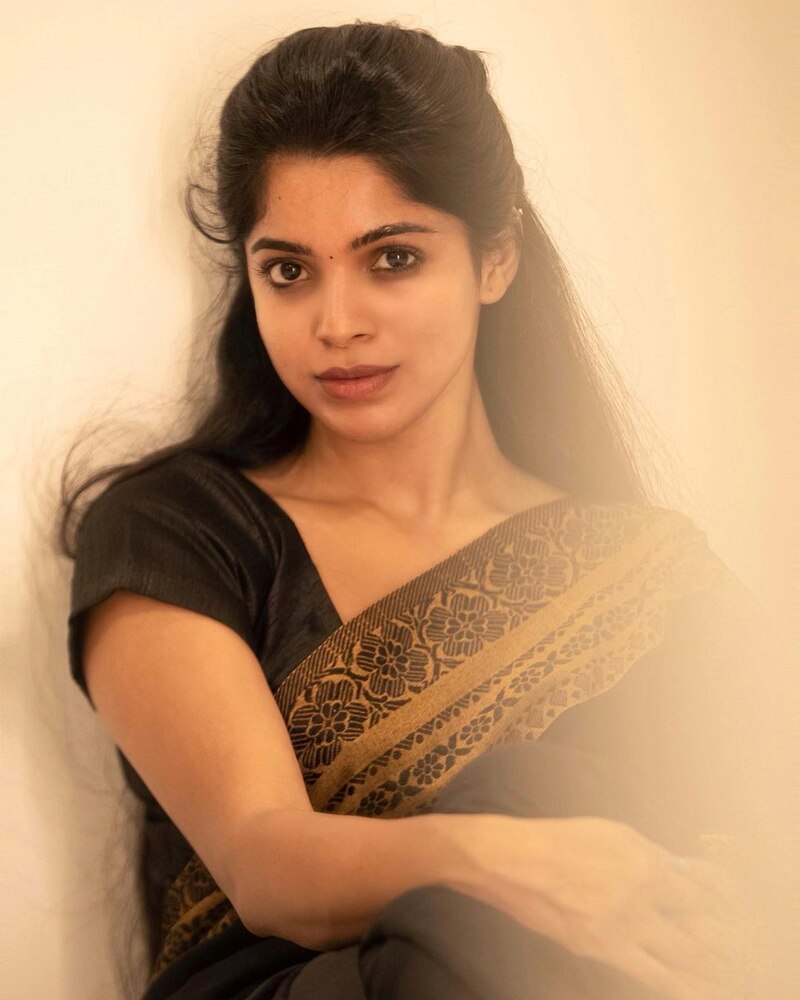 Divya bharathi new hot