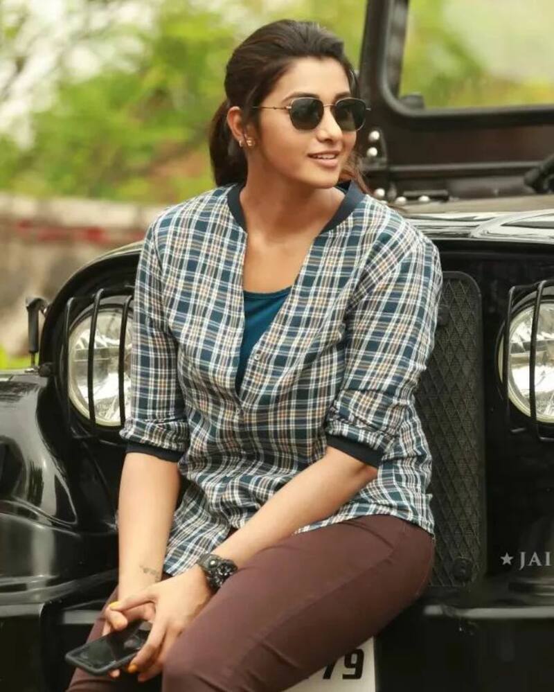 Priya bhavi new hot clicks viral