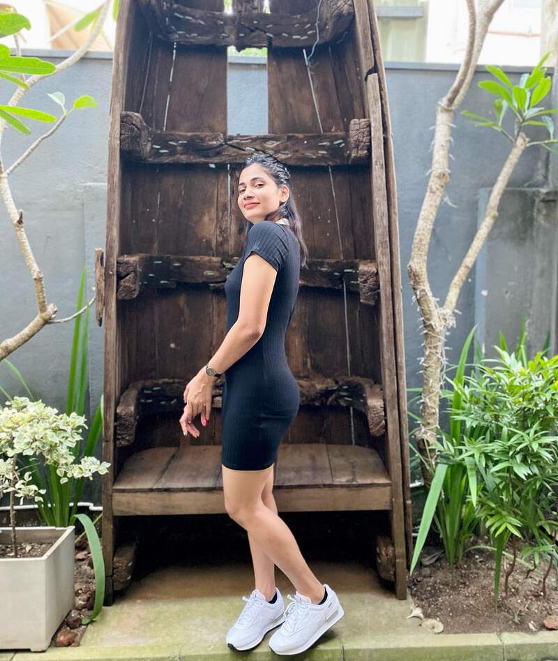 Losliya mariya new hot