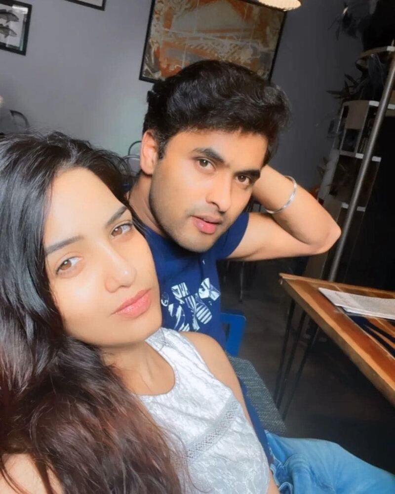 Paavani reddy new hot