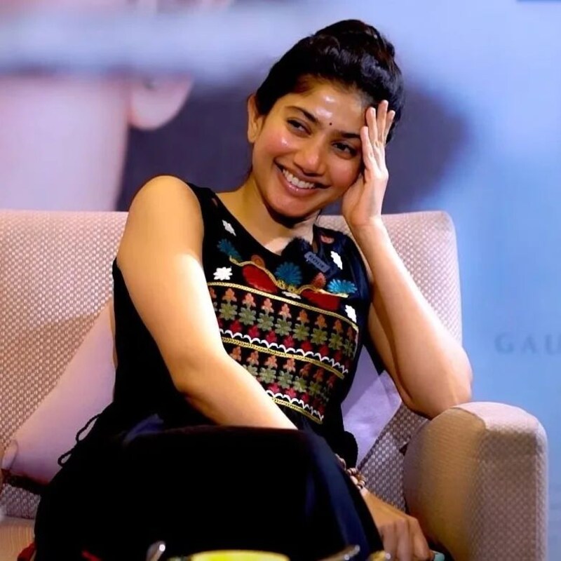 Sai pallavi new hot
