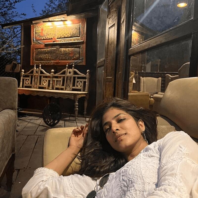 Malavika mohan new video