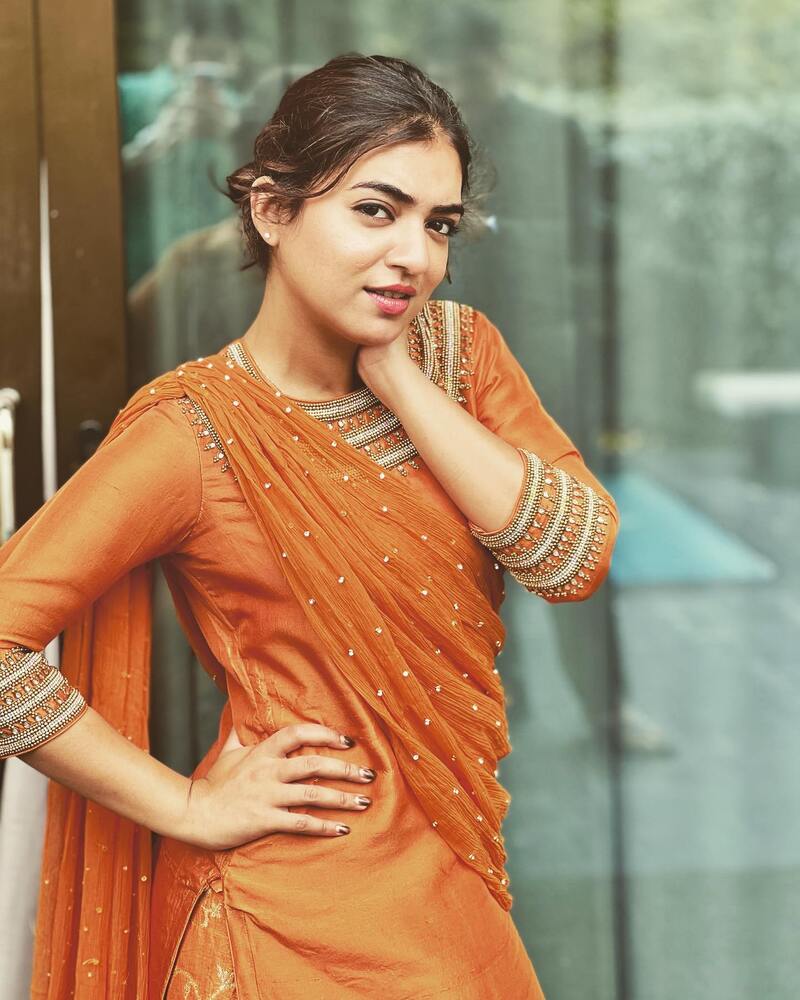 Nazriya nazim new hot