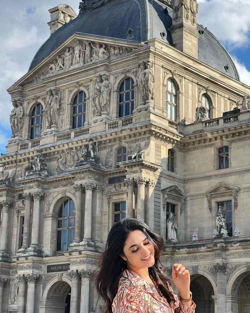 Priyank mohan new hot