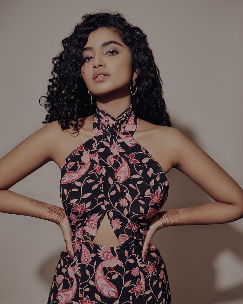 Anupama tamil new hot