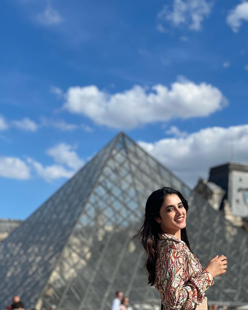 Priyanka mohan new clicks