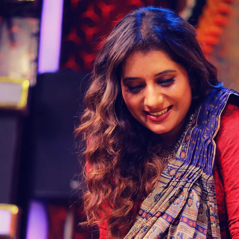 Priyanka vijaytv new clicks